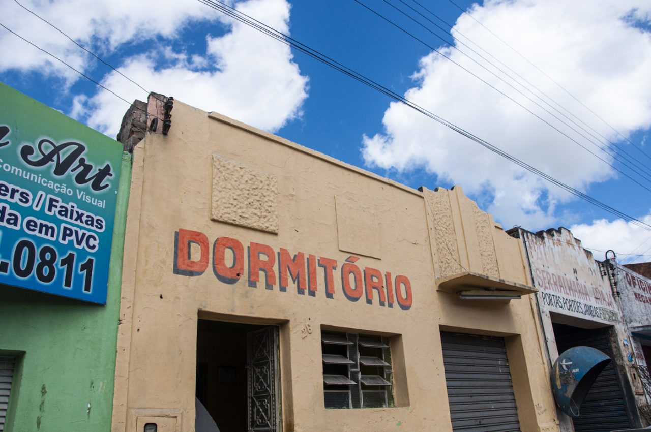 Commercial facade, Caruaru-PE [2013].